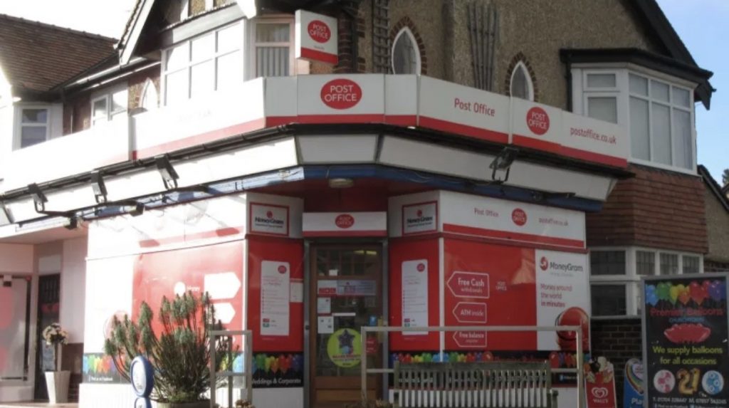 Post Office ‘covidiots’ should follow letter of the law says furious shopper