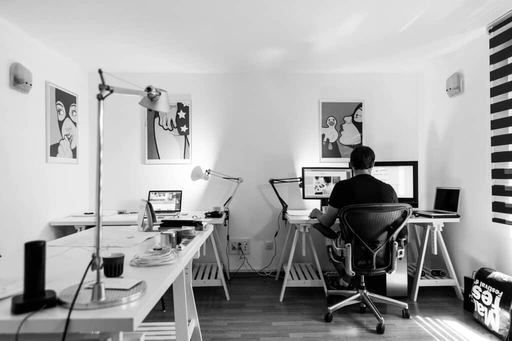 6 Expert Tips to Make a Luxury Home with Automated Systems