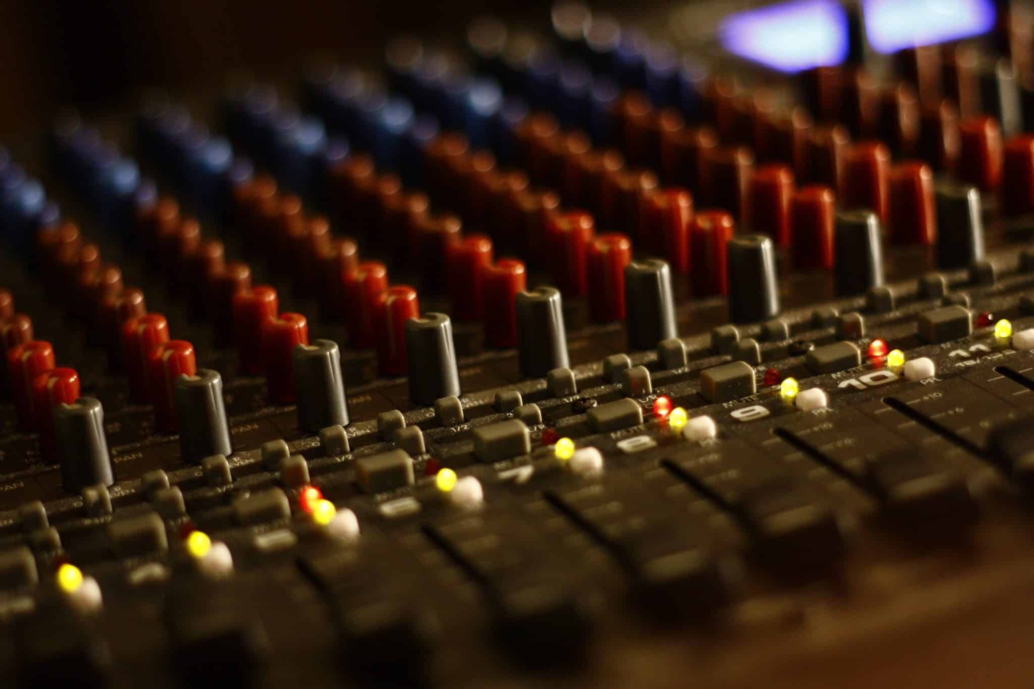 How to Create Custom Video Background Music With InsMelo | OTS News ...