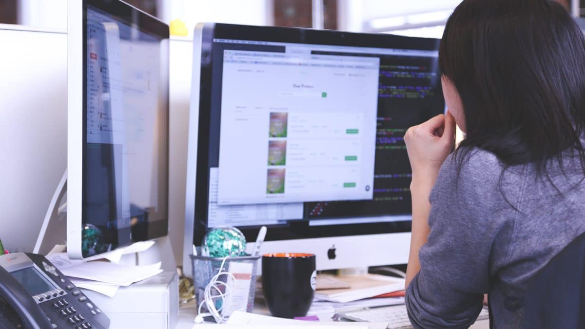 Project Program Team Diagram 6 Benefits of hiring a dedicated software development team – OTS News ...